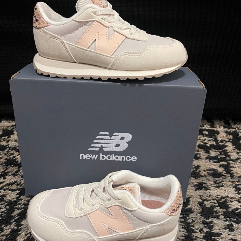 Kids New Balance 237 Bungee